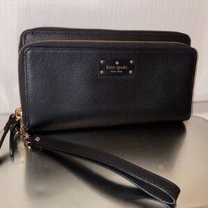 Kate Spade Anita Grove St. Wristlet Black